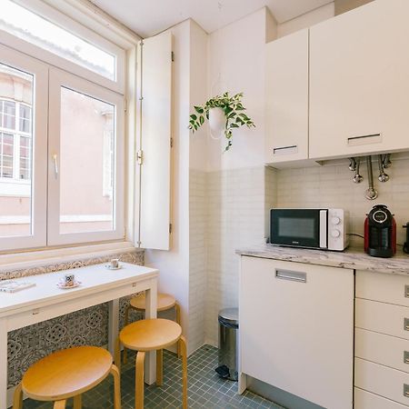 Chiado 2 Bedroom Elegant Apartment 리스본 외부 사진