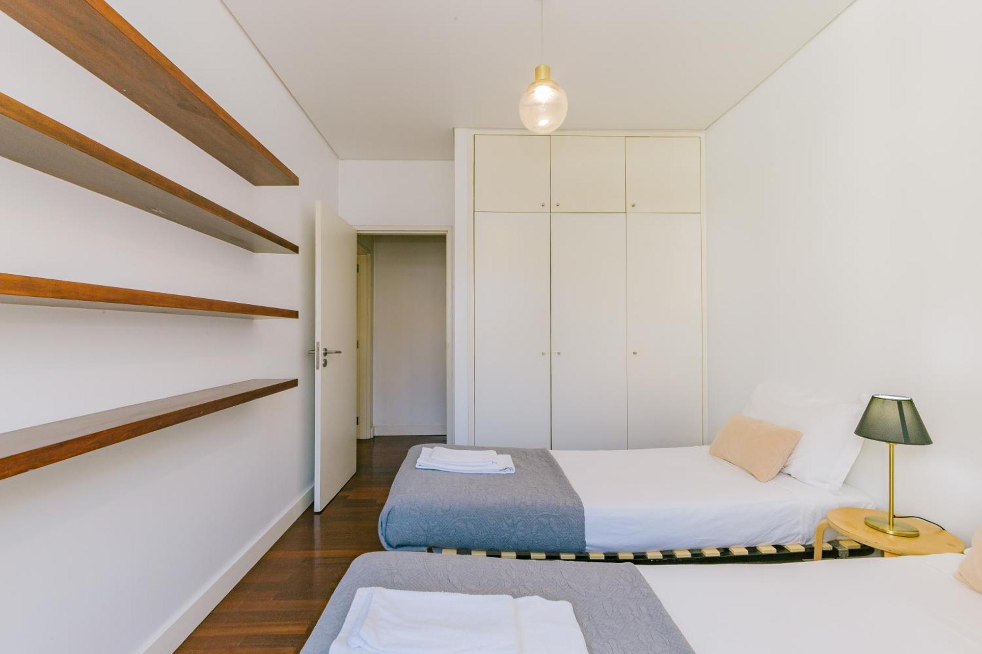 Chiado 2 Bedroom Elegant Apartment 리스본 외부 사진