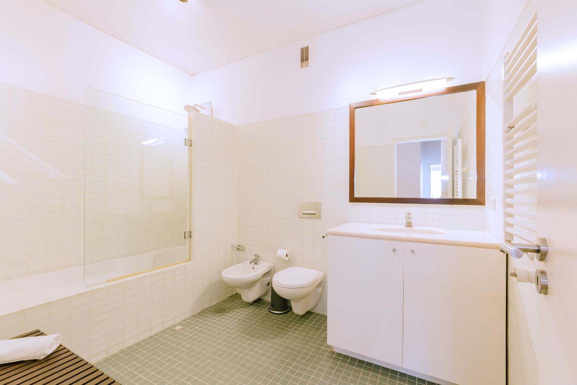 Chiado 2 Bedroom Elegant Apartment 리스본 외부 사진